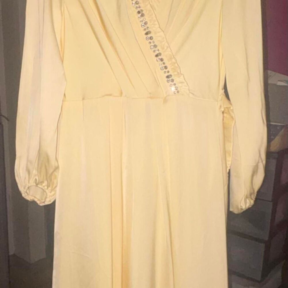 The-unbranded-brand Women's Yellow Dress